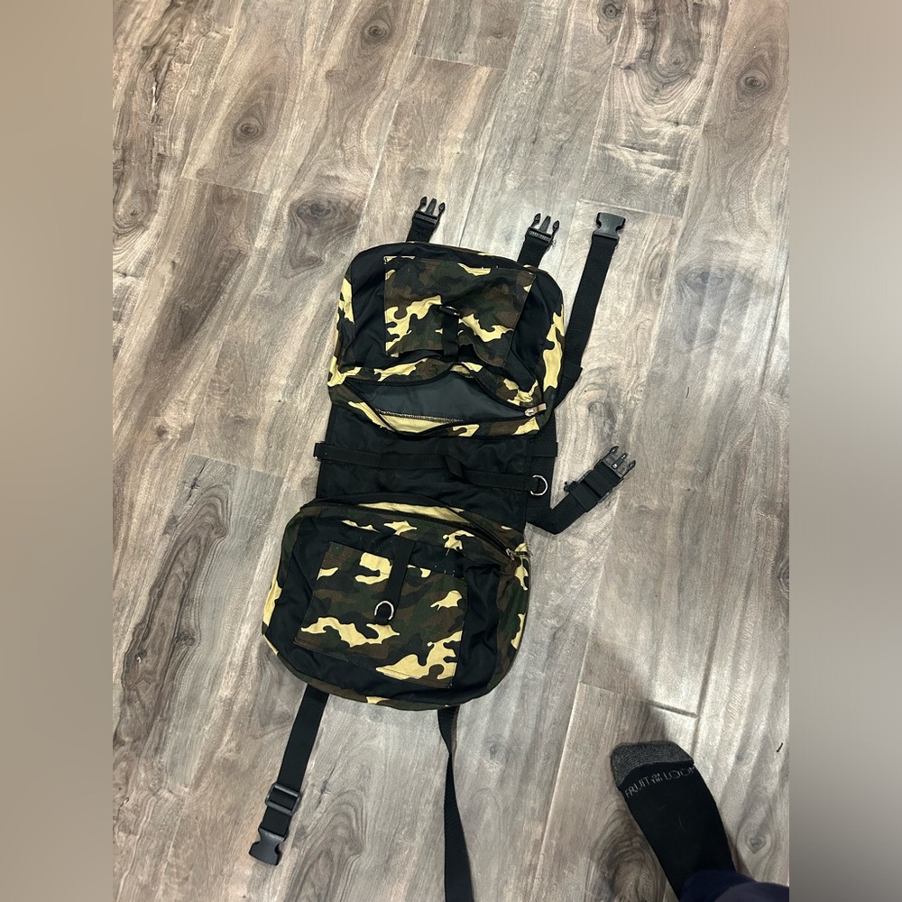 Camo dog backpack with pockets and water bowl